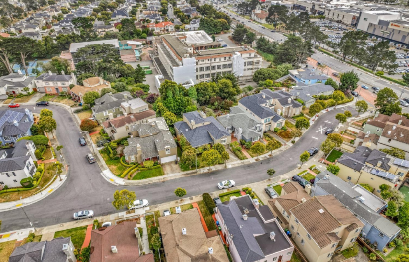 Neighborhood Neighborhood-3